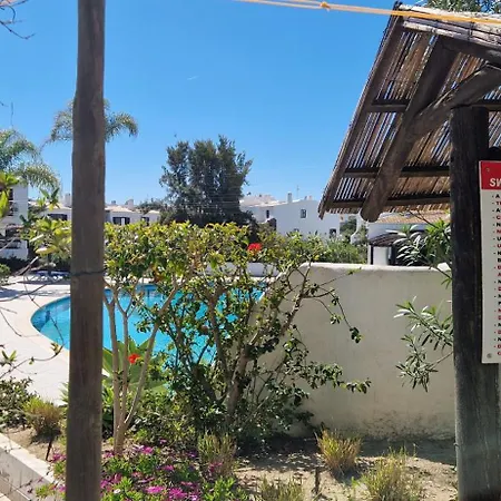 Sao Rafael Village 2 Bedroom With A Pool אלבופיירה