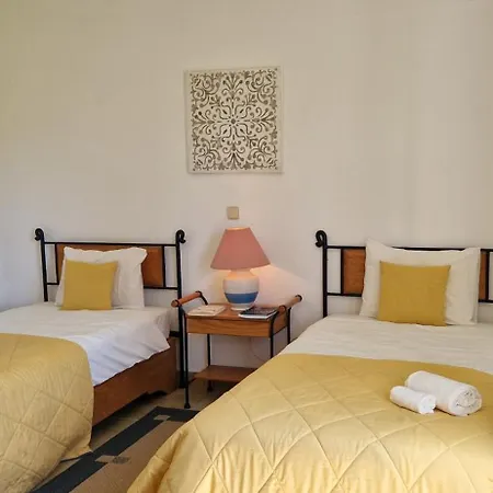 Sao Rafael Village 2 Bedroom With A Pool אלבופיירה