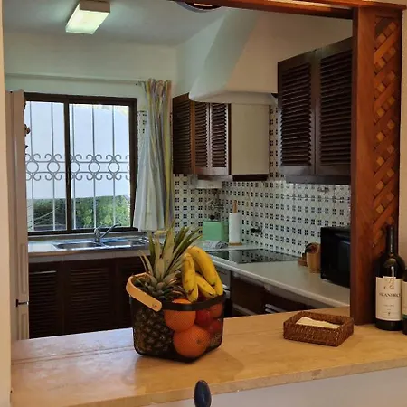 Sao Rafael Village 2 Bedroom With A Pool Apartment Albufeira